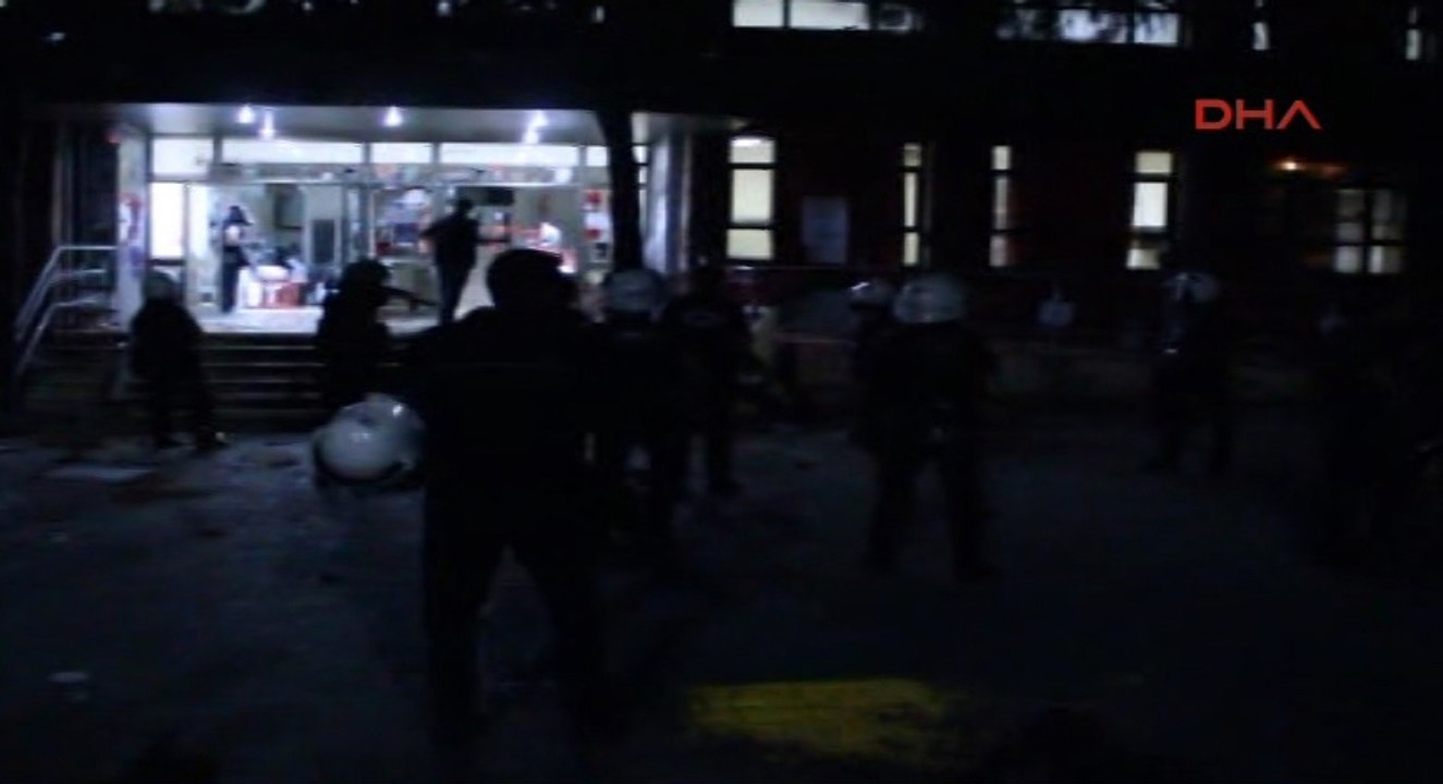 Ege Üniversitesi'nde 38 gözaltı