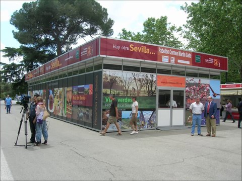 Casetas para ferias, stands exteriores y espacios modulares IberStand