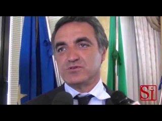 Скачать видео: Campania - Paolo Romano si dimette da Presidente del Consiglio regionale (22.05.14)