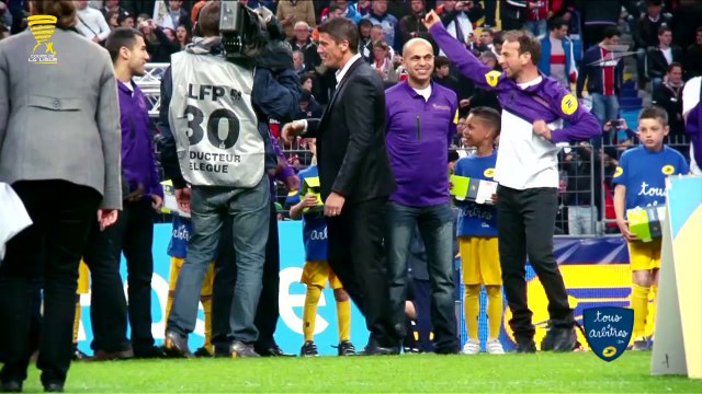 Les Arbitres en finale de la Coupe de la Ligue 2014 / Groupe La Poste - Tous arbitres