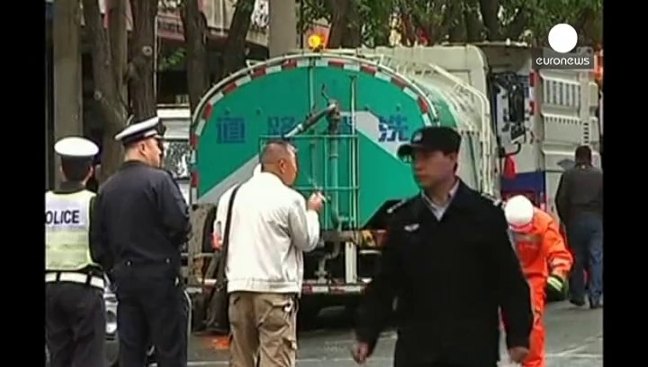 China: suicide bombers influenced by extremist websites