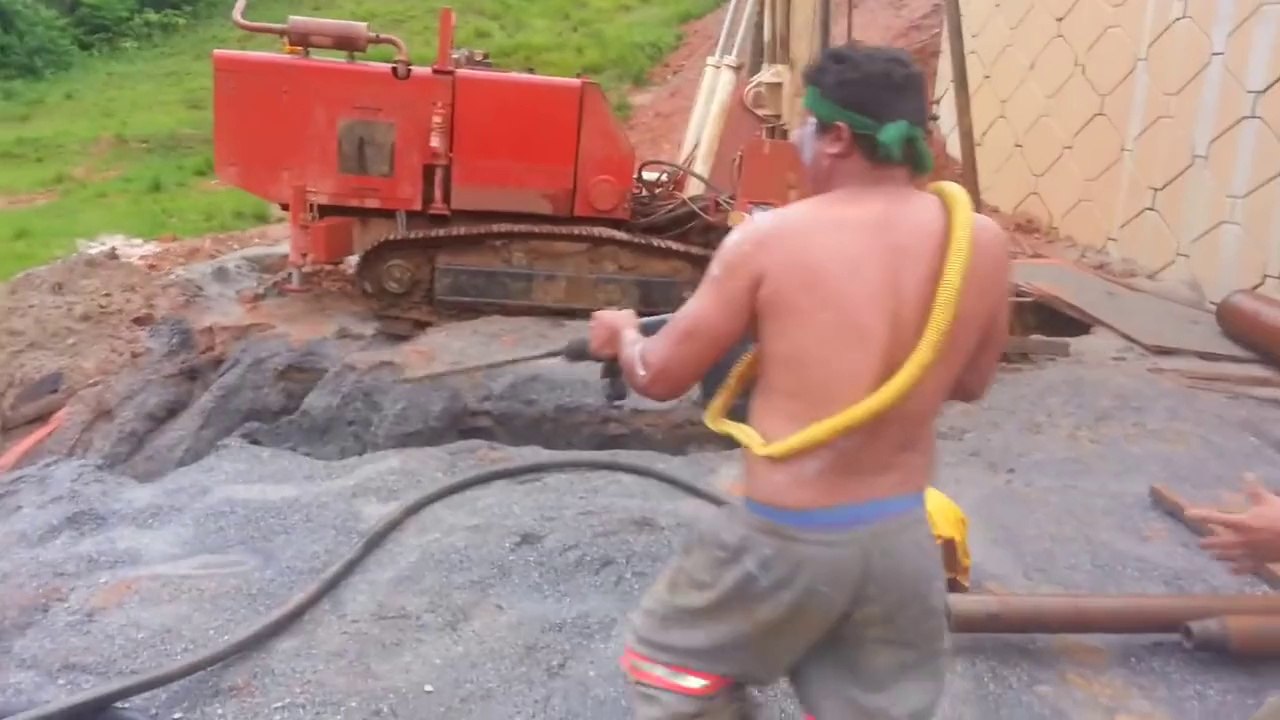 Rambo do arco metálico