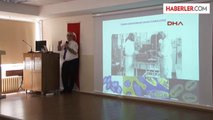 Prof. Dr. Bingür Sönmez Aydın Doğan Anadolu Sağlık Meslek Lisesinde Tıp Teknolojisini Anlattı