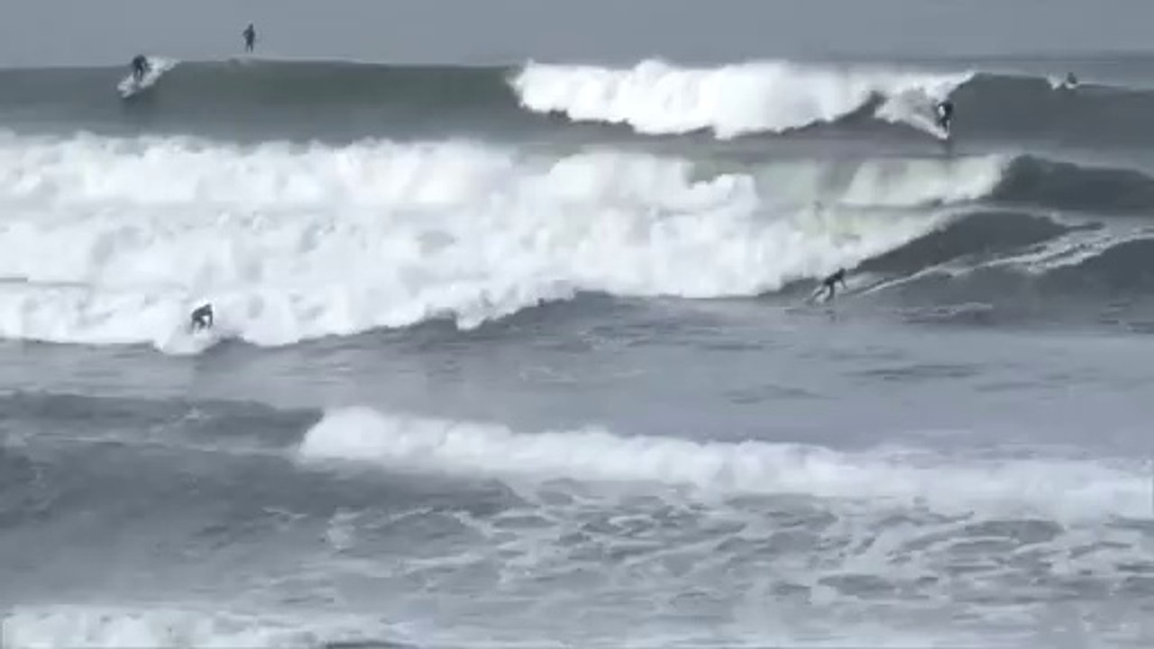 One hour of surfing in 2 Minutes ! One Hour of San Diego Surfing Time Collapsed San Diego Study #4 - Surf