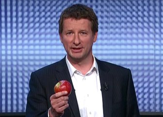 La pomme de Yannick Jadot - ZAPPING ACTU DU 23/05/2014
