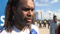Karembeu secunda a Ramos: 