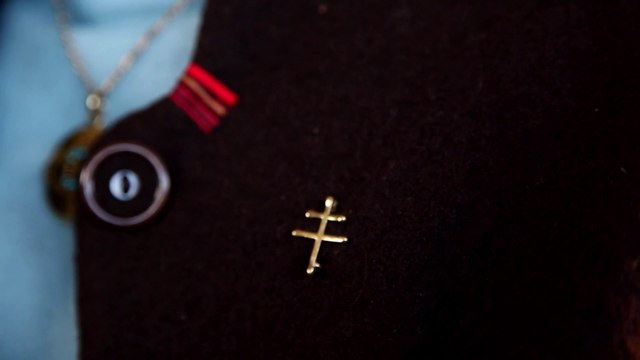 [Femmes résistantes] La Croix de Lorraine du Général de Gaulle