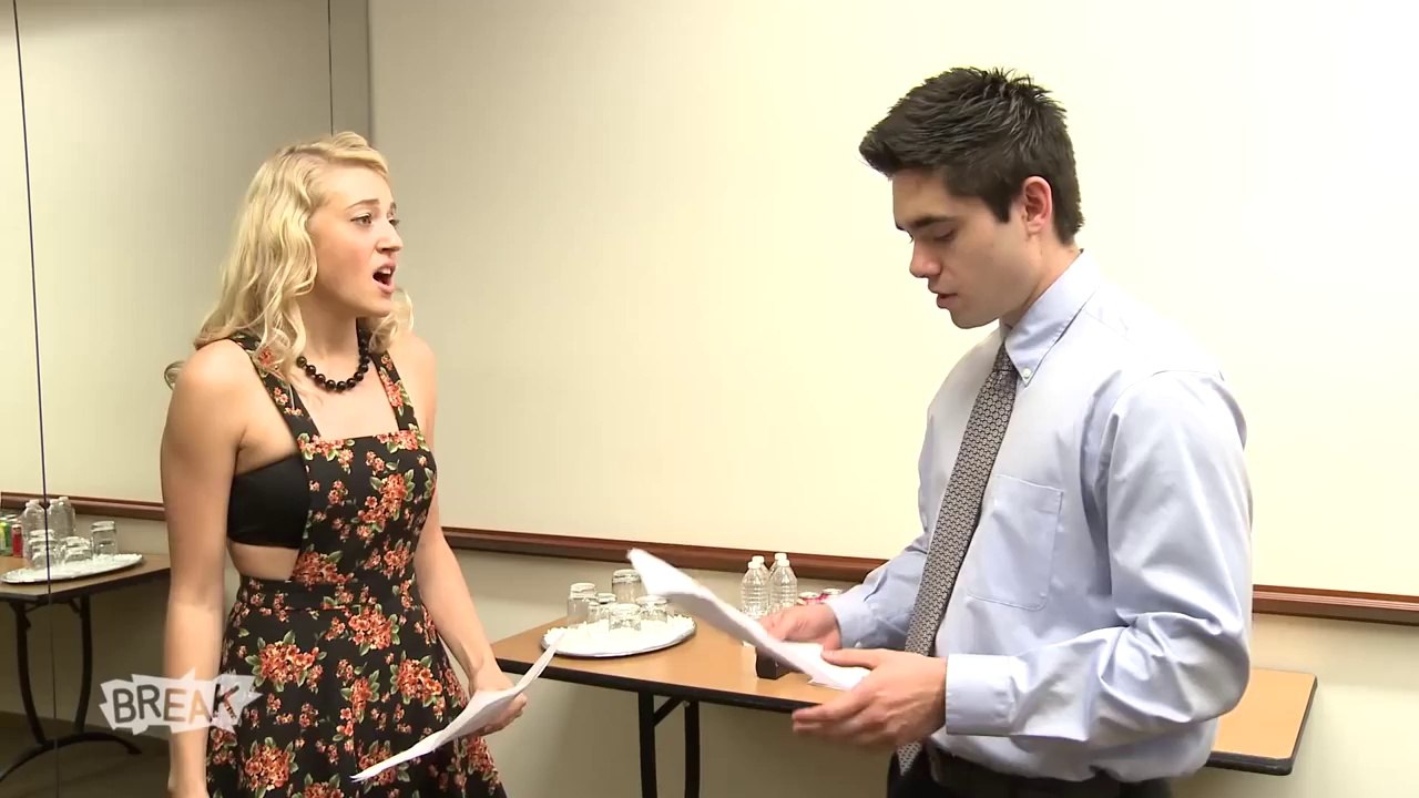 Casting Assistant Makes Out Hardcore! - Odd Jobs