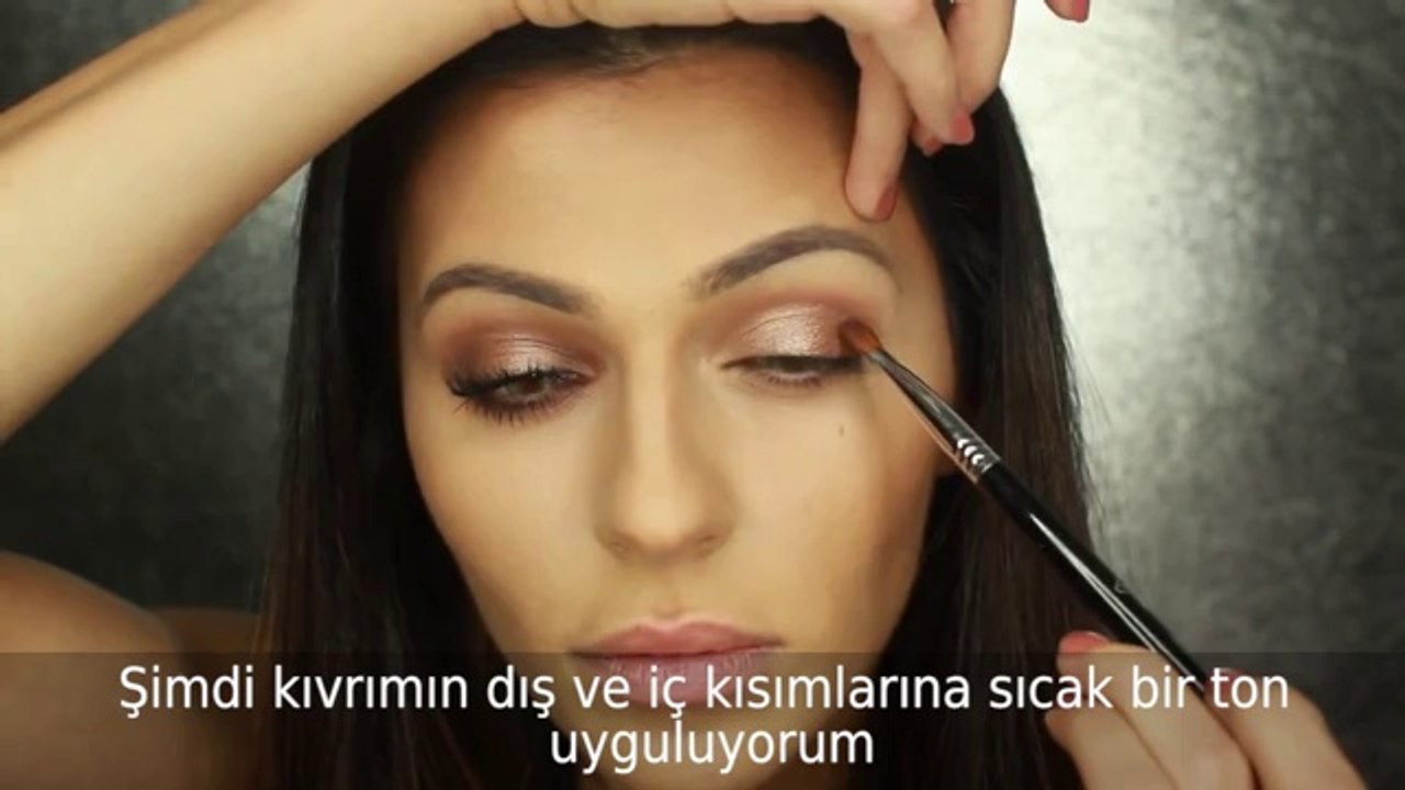 Yeşil+Gözlüler+İçin+Makyaj-SD