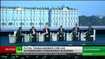 (Vídeo) Putin contesta las preguntas de los periodistas en el Foro Económico Internacional