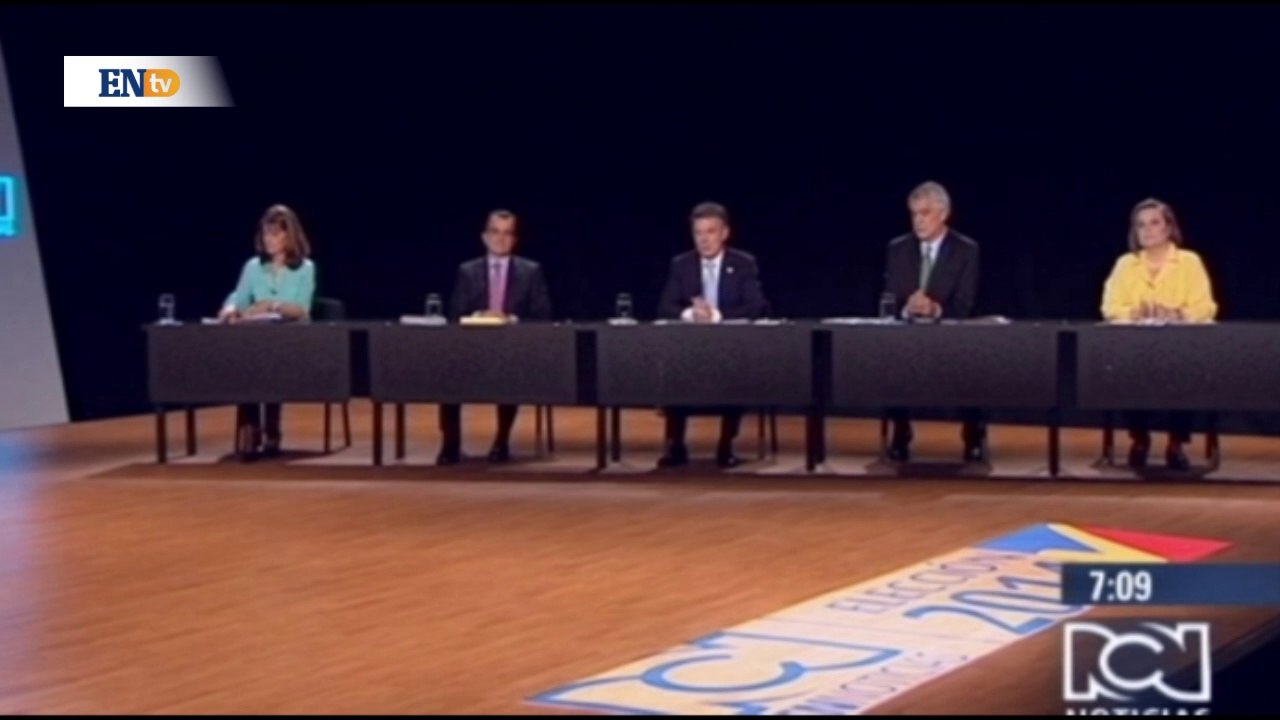 Escándalos en campañas de Santos y Zuluaga marcan primer debate presidencial