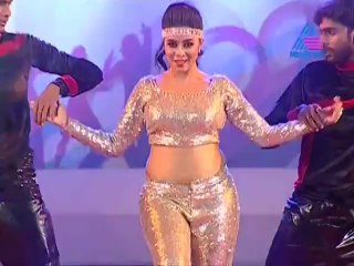 shamna kasim hot dance