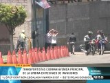 Transportistas cerraron avenida principal de La Urbina