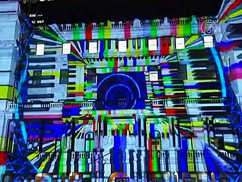 Фестиваль света снова озаряет Сидней
