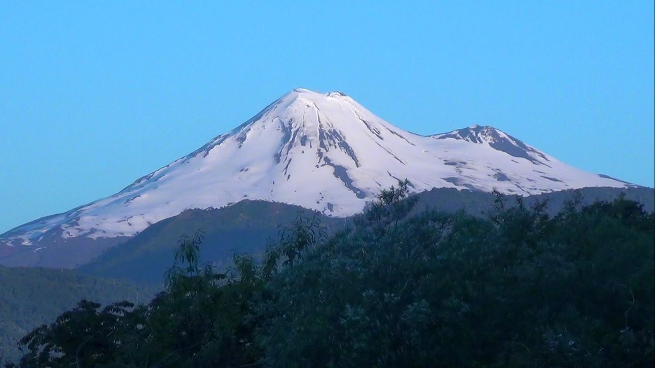 VOLCÁN LLAIMA