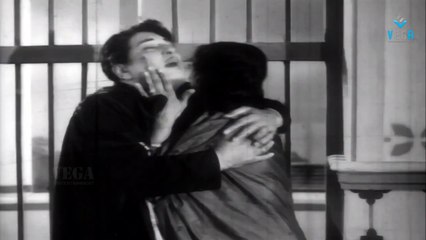 Neethikku Pin Paasam Movie Best Scene -21