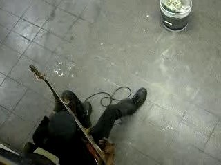 Musicien dans le metro New Yorkais.