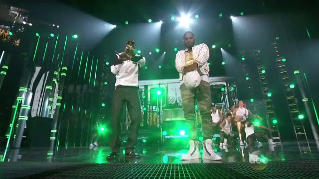 Jason Derulo, Snoop Dogg & 2 Chainz Wiggle & Talk Dirty Live @ ABC Billboard Music Awards, MGM Grand Garden Arena, Las Vegas, NV, 05-18-2014