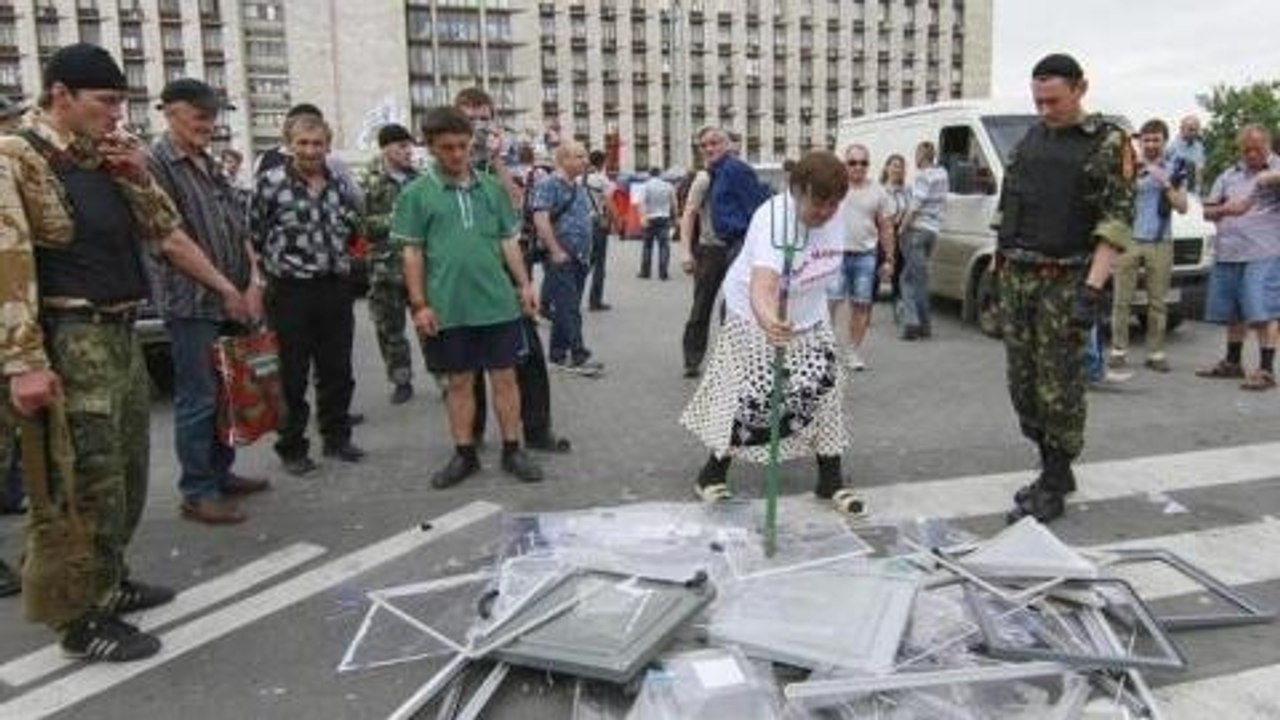 Tensions high on eve of Ukraine's vote