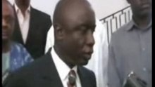Idrissa Seck à sa sortie du Palais