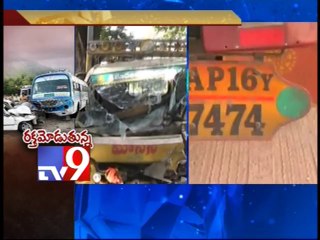 10 injured as marriage party rams tractor in Guntur