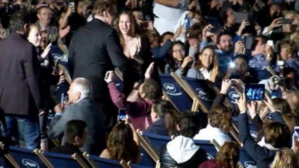 Tarantino dances on the red carpet in Cannes