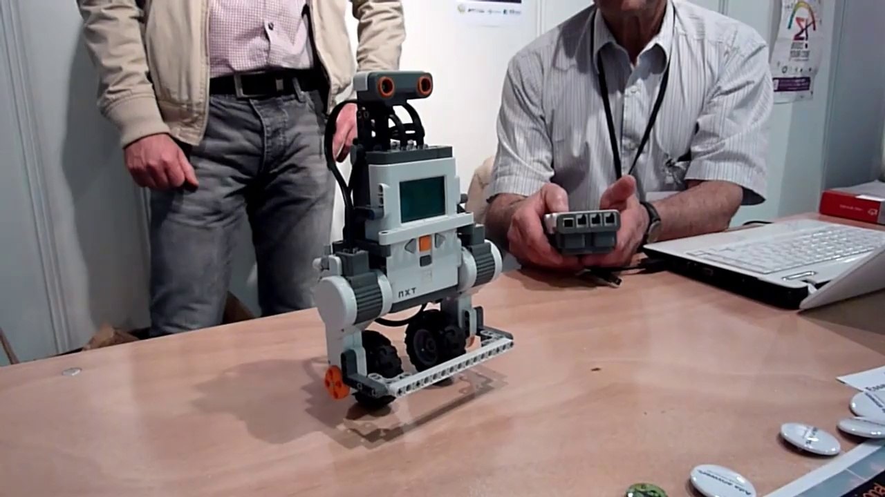 Robot piloté avec le langage ADA