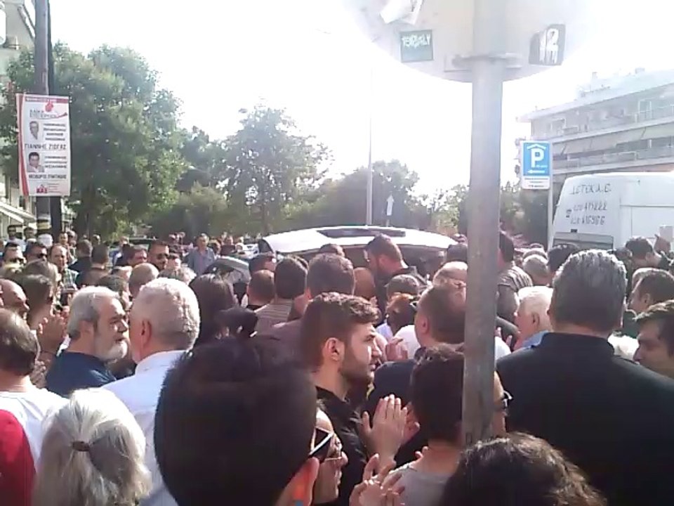 ΚΗΔΕΙΑ ΠΟΙΚΙΛΙΔΗ 4