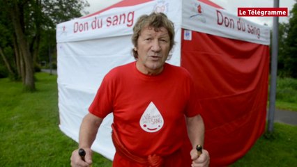 Landerneau. Goulven Elegoët marche 35 heures pour le don du sang