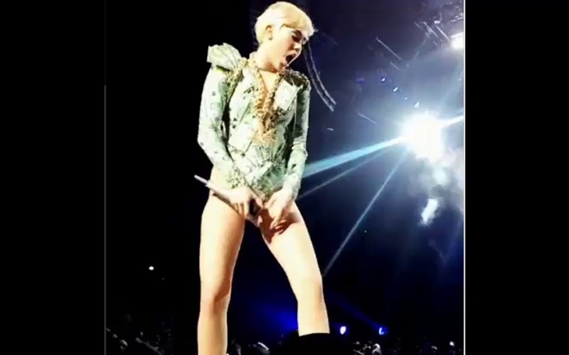 Miley Cyrus in concert Montpeliert Controversy EXPLICIT VIDEO