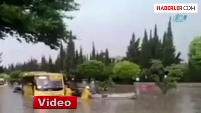 Aracını Kurtarmak İsterken, Canından Oluyordu