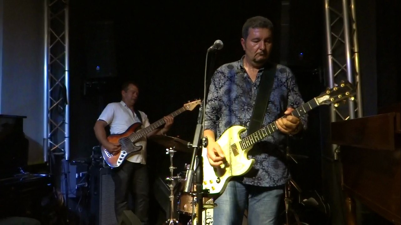 MICHEL DESNOS PRESENTE GAS BLUES BAND AND MANU BEER AU MELROSE CAFE AGDE 24 5 2014