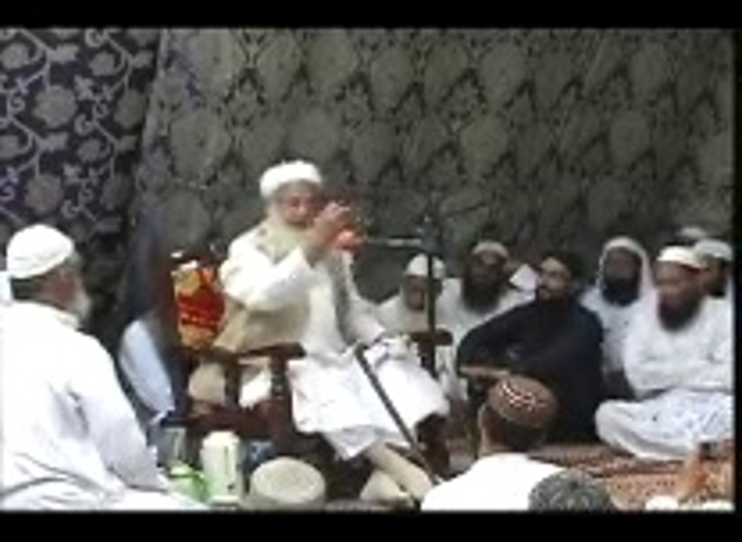 ⁣mulana qari abdul majeed nadeem shah shab at villege barazai hazro attock part 2
