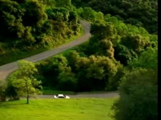 Regarder bien la voiture