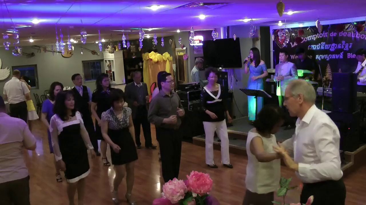 Soirée dansante khmer តារាកម្ពុជា