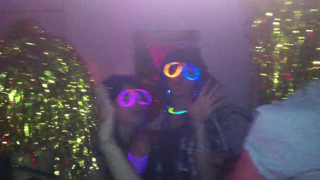 Des Partenaires Particuliers (#BichonBirthday) 1/2