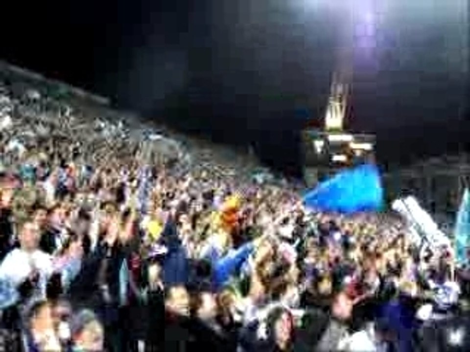 ovation didier drogba