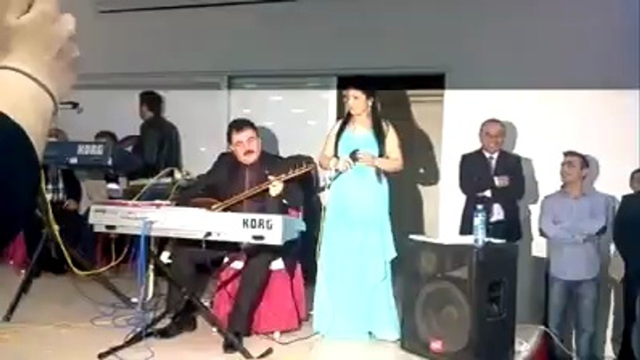 ELİF DİKMEN & NE GÜZELDİR AMASYANIN YOLLARI