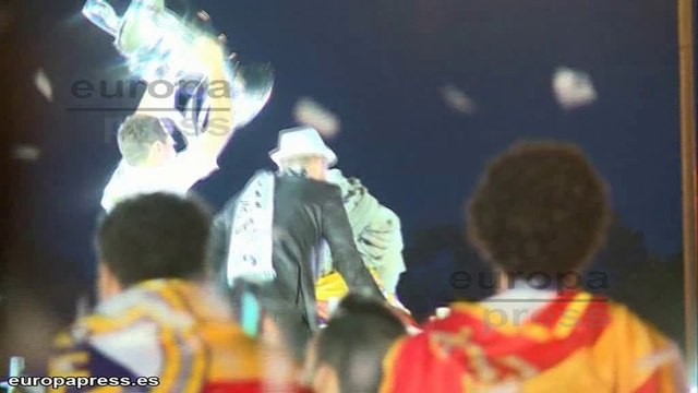 Sergio Ramos y Casillas celebran la victoria