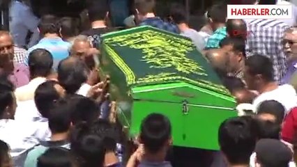 Ortaokul Öğrencisi Aşkına Karşılık Bulamayınca İntihar Etti