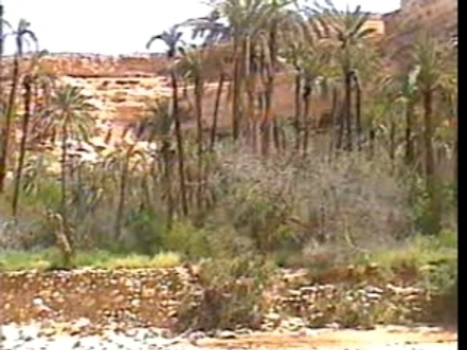Arehbi Ayudhen nnegh.