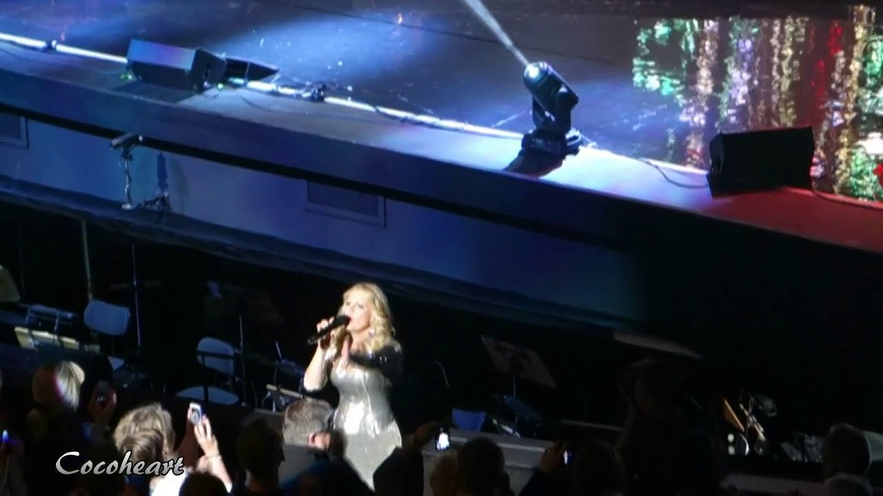 08 Barbara Schöneberger - Young Hearts Run Free (Candi Staton) @ Köln, 24.05.2014 'Bekannt aus Funk und Fernsehen' Tour 2014