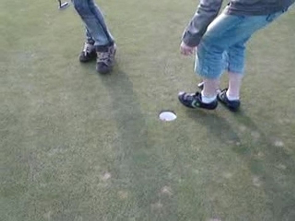 Un trou est un trou...