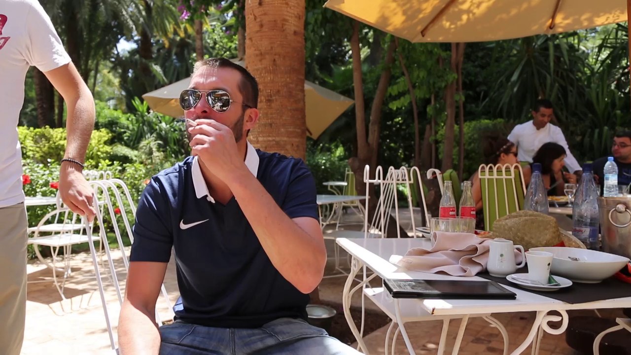 Cédric en camera cachée au Winamax Sismix à Marrakech