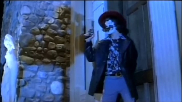 Insane Clown Posse - 10. Sugar Bear Makes The Arrest