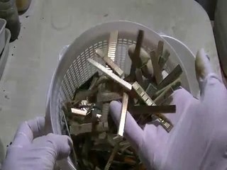 Gold Fingers - How to Recover Gold from Electronic Scrap