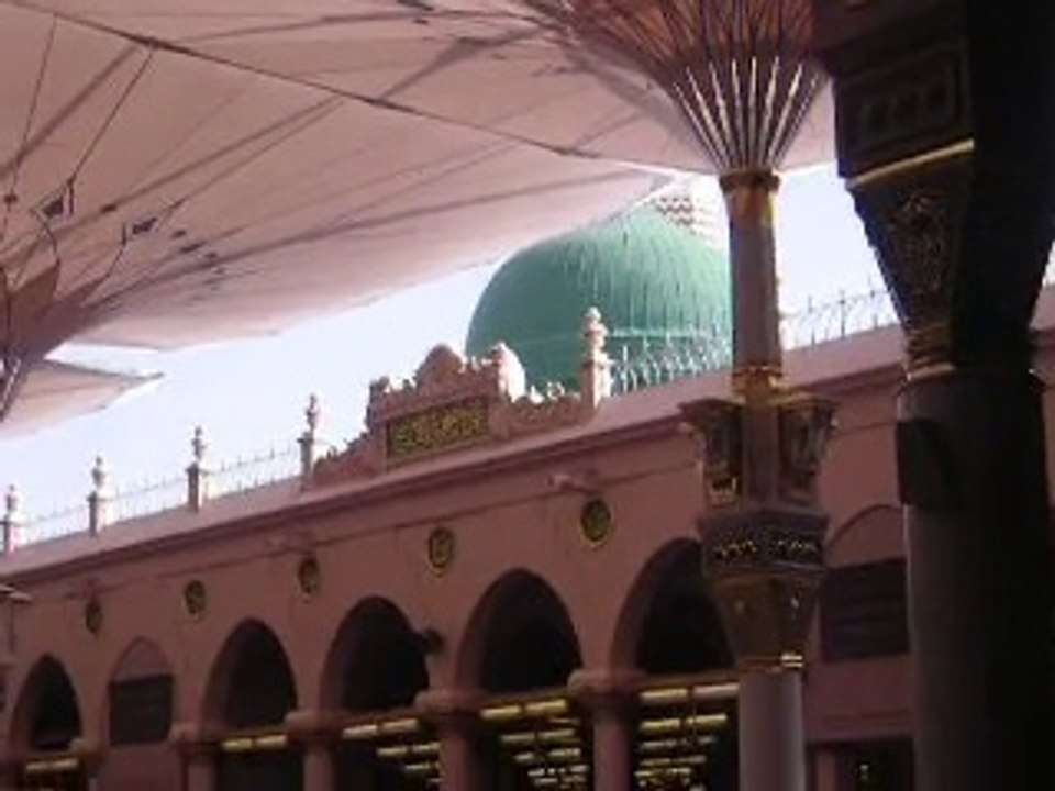 Masjid e Nabvi ﷺ Feb. 2013 مسجد نبویؐ نمازِفجرکےبعد