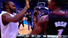 Chris Bosh High Five Fail