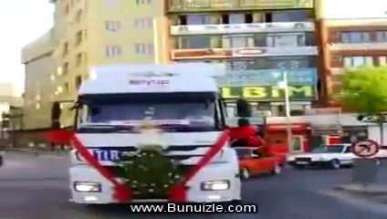 Tırdan Gelin Arabası Yapmak