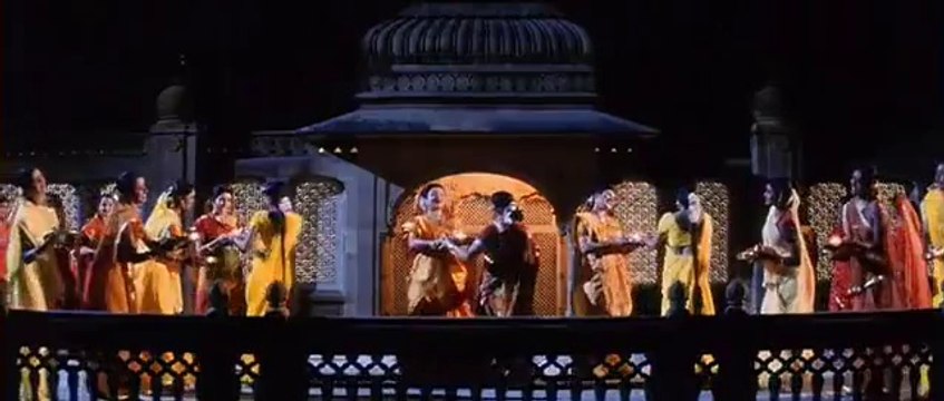 CHAND CHUPA BADAL MEIN -HUM DIL DE CHUKE SANAM